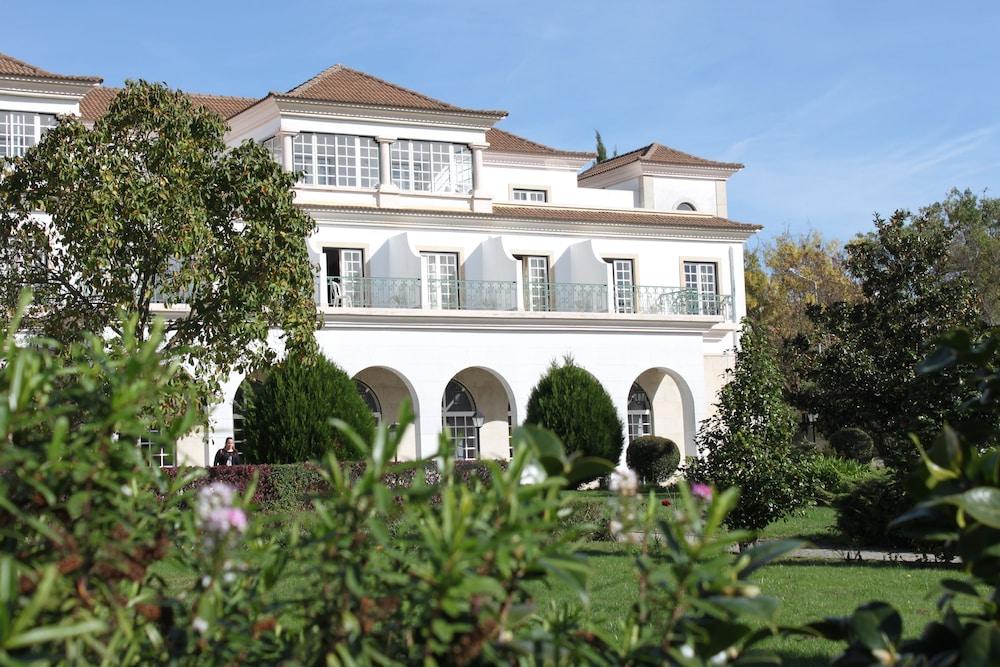 Montebelo Principe Perfeito Viseu Garden Hotel Exterior photo